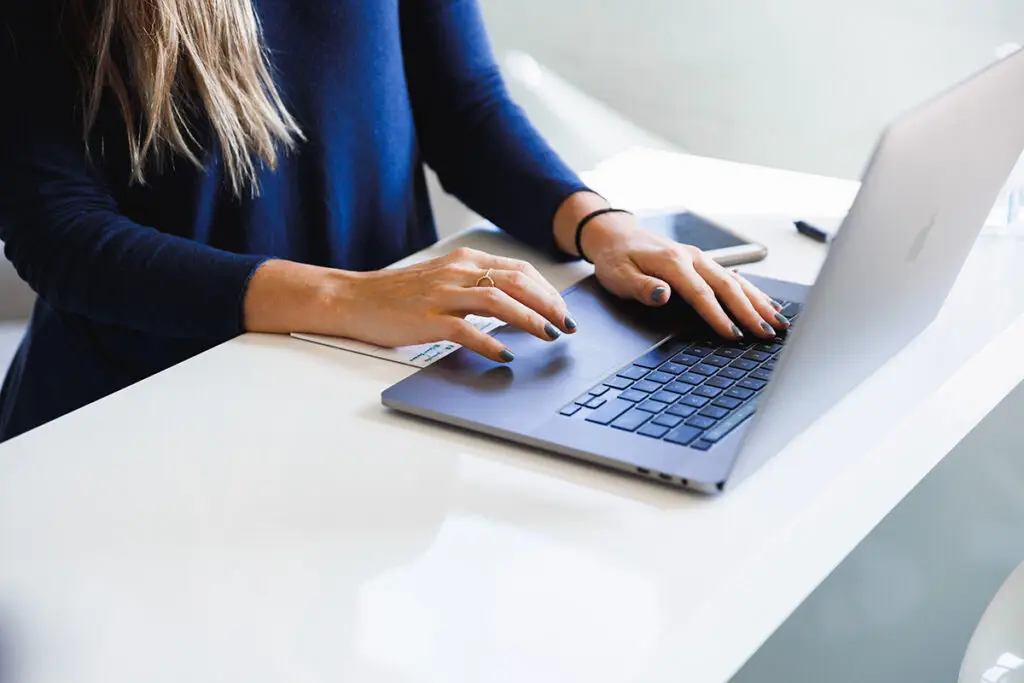 Woman Typing Image